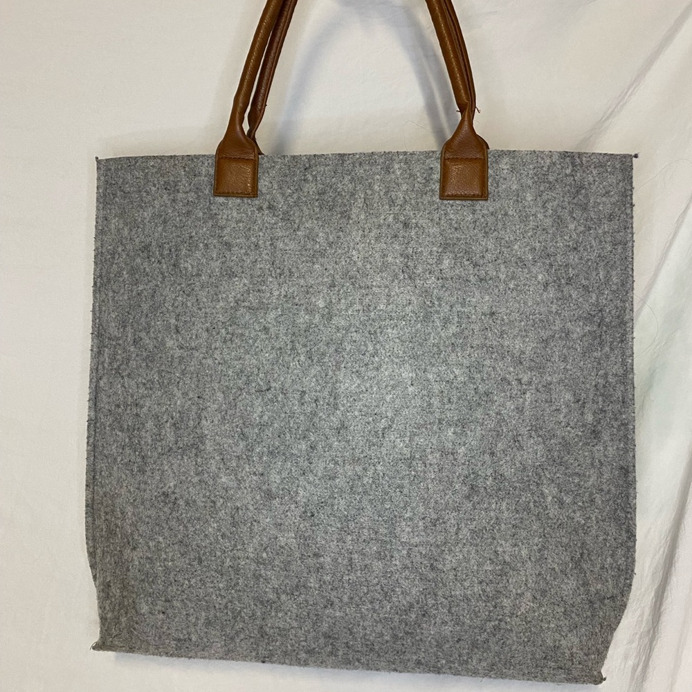 All In the Cards Gray Felt Tote Bag with Brown Handles
